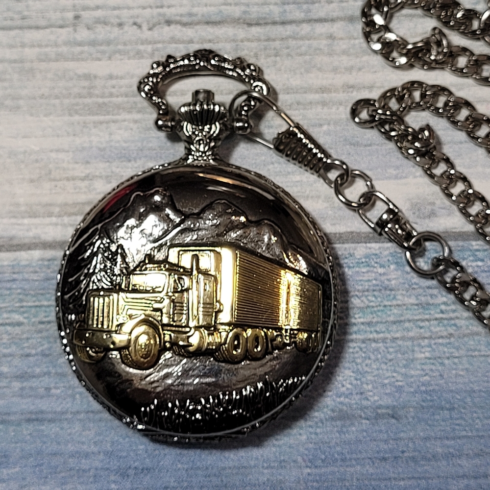 Madison QUARTZ Watch pocket with chain